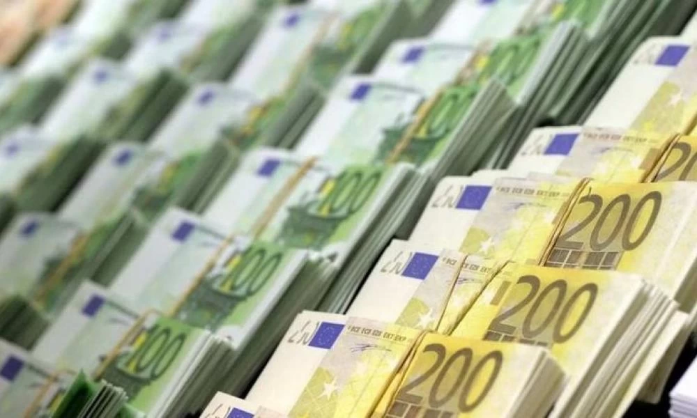 Κορονοϊός: Δώρο στις επιχειρήσεις το 50% των φθηνών κρατικών δανείων